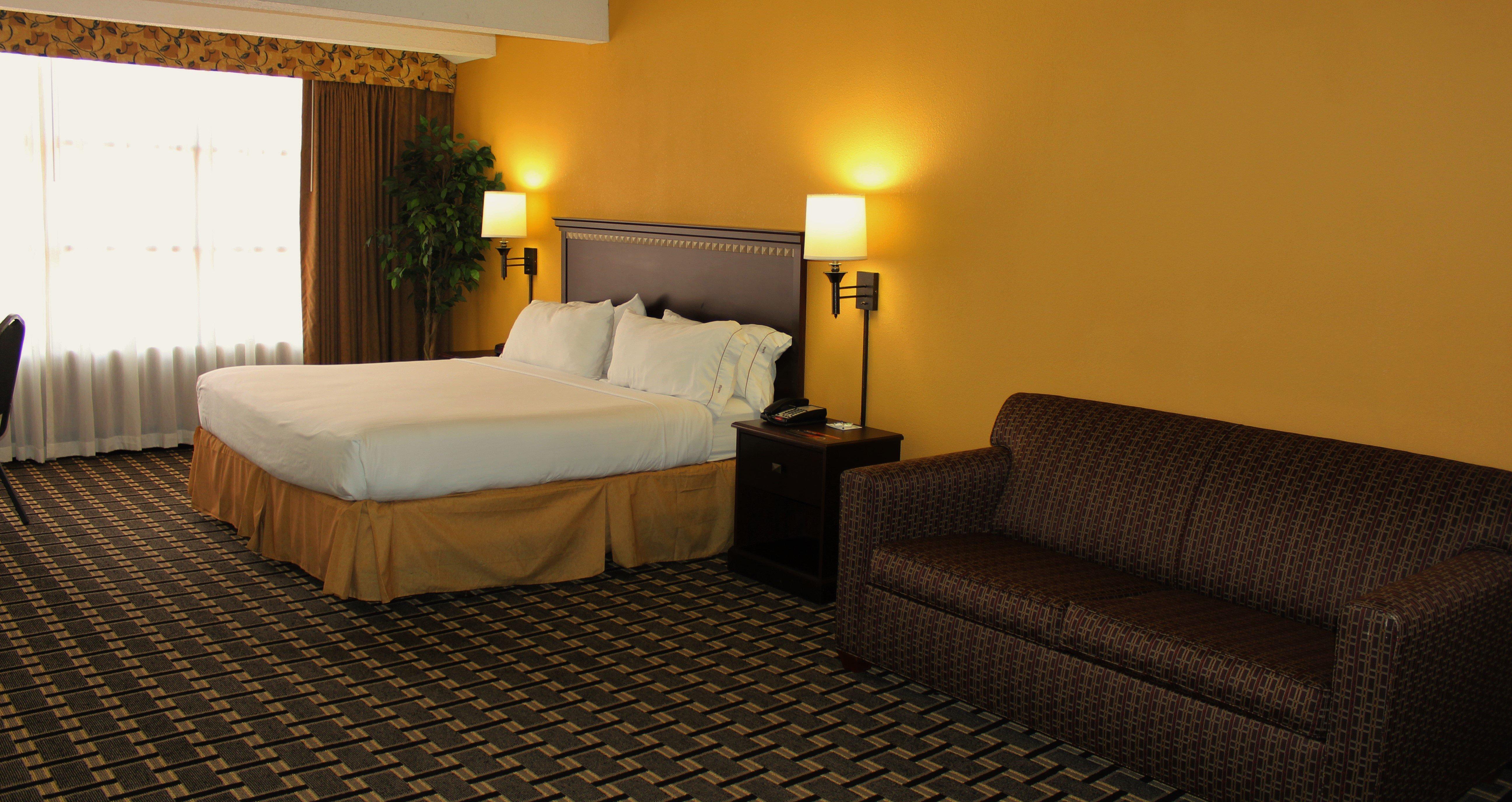 Lexington Inn And Suites Exterior photo